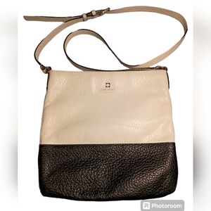 Kate Spade Southport Avenue Cora crossbody purse black and white. Gold l…